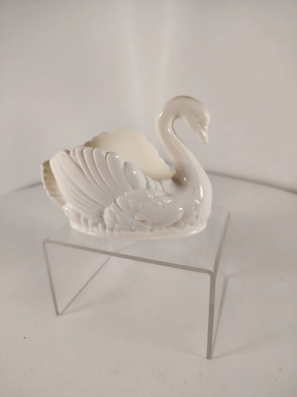 Vintage Regaline Swan Planter Vanity Dish Soap Holder Cream Plastic USA 457